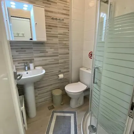 Apartament Lido *